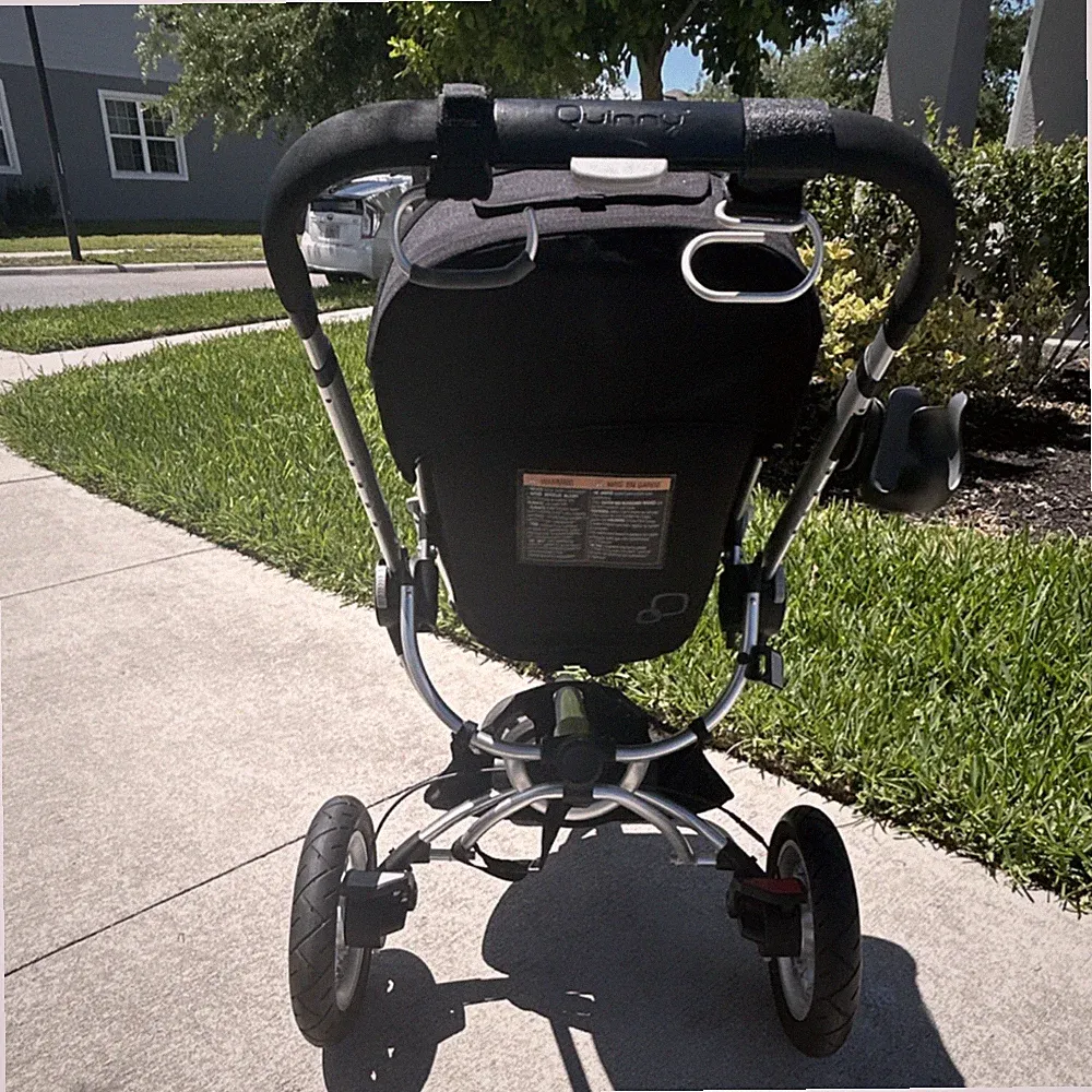 Quinny Buzz Rocking Black Standard Single Seat Stroller
